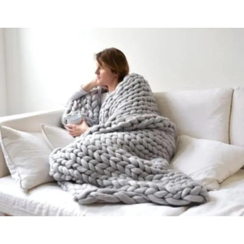 Couverture Décorative et Chauffante Tricotée - Élégance et confort pour votre intérieur